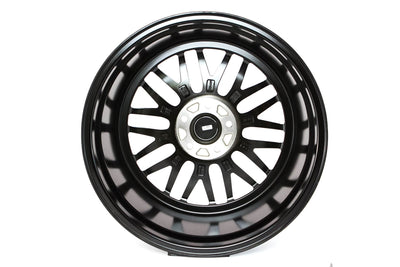 LeMan - Hyper Black w/Machined Lip - 19x8.5 5x114.3 Offset +35