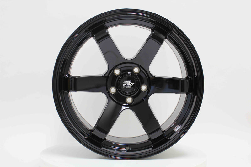 MT01 - Glossy Black - 18x9.5 5x114.3 Offset +35