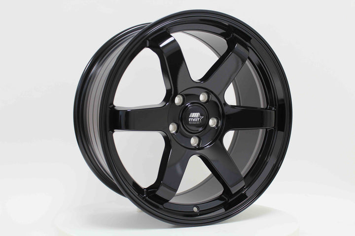 MT01 - Glossy Black - 18x8.5 5x114.3 Offset +35