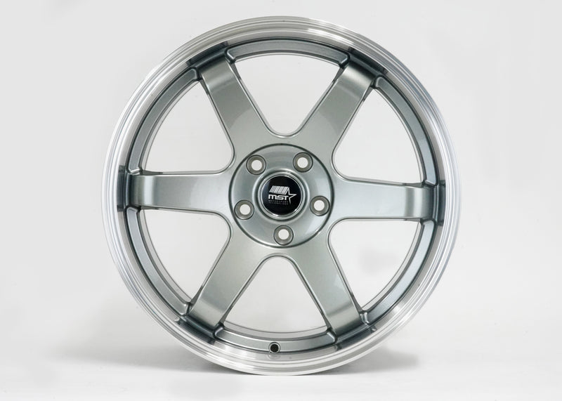 MT01 - Gunmetal w/Machined Lip - 18x9.5 5x114.3 Offset +35
