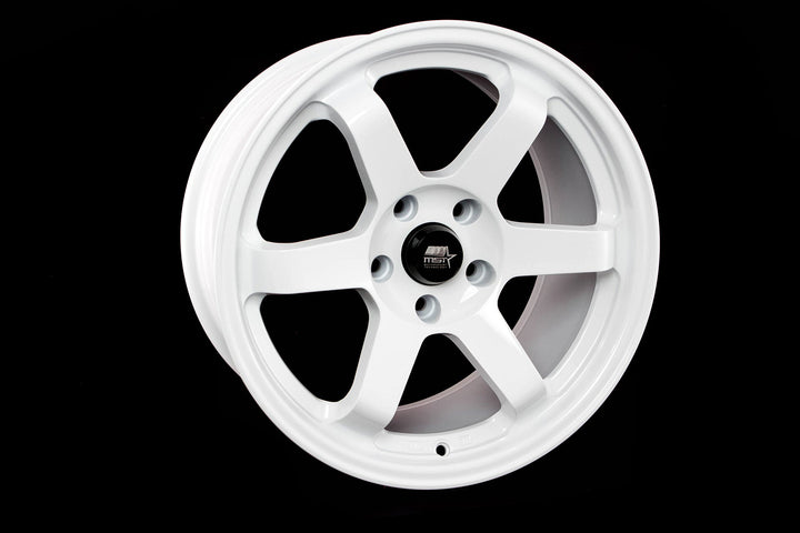 MT01 - Glossy White - 17x9.0 5x114.3 Offset +35
