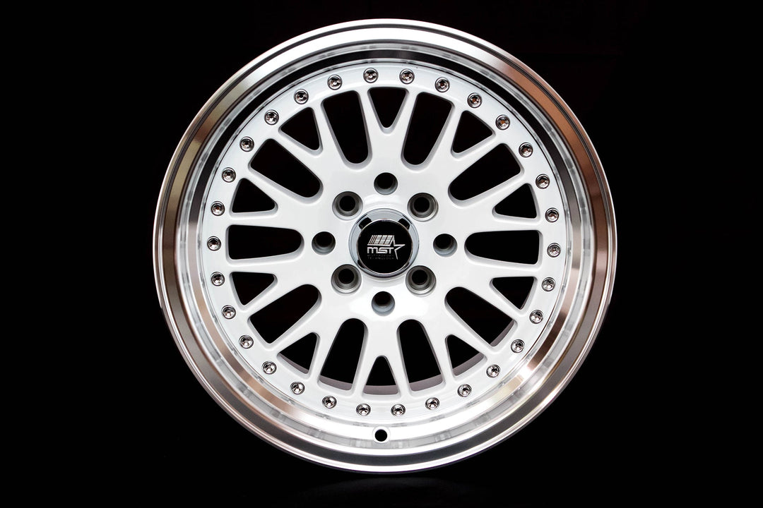 MT10 - White w/Machined Lip - 15x8.0 4x100/4x114.3 Offset +25