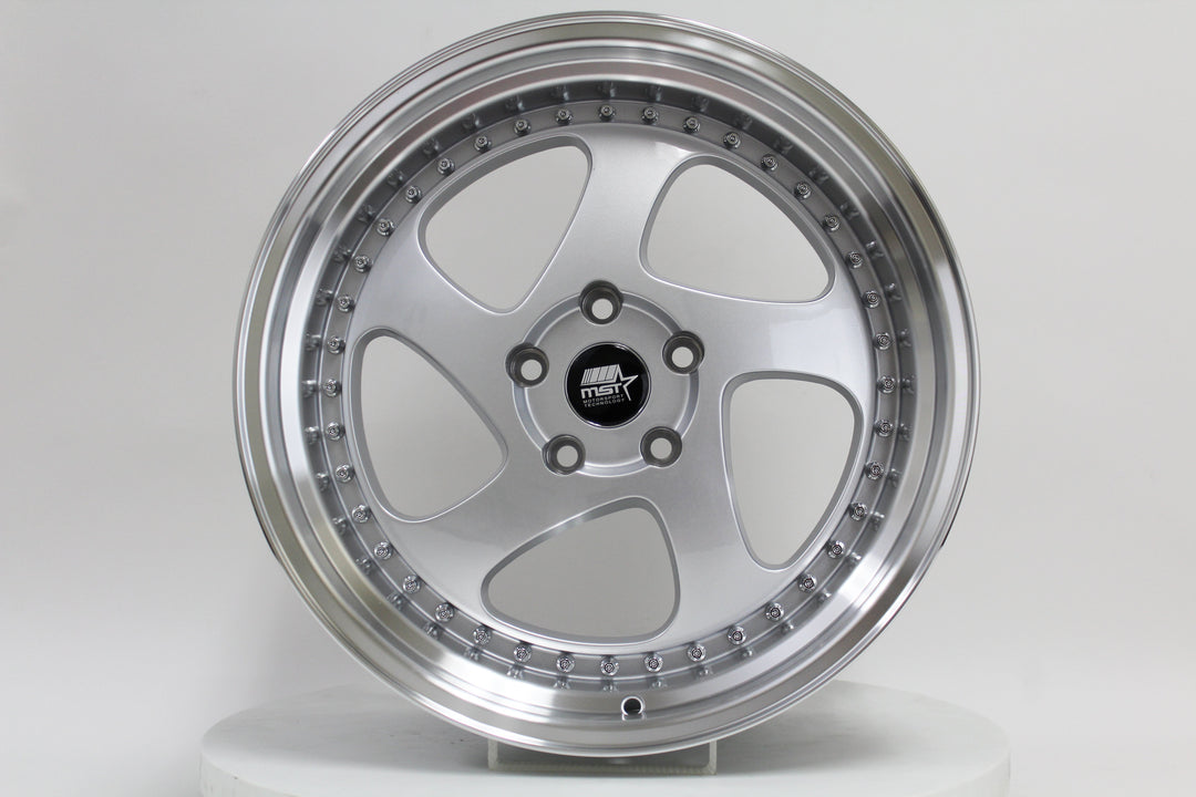 MT15 - Silver w/Machined Lip - 18x9.5 5x1143.3 Offset +35