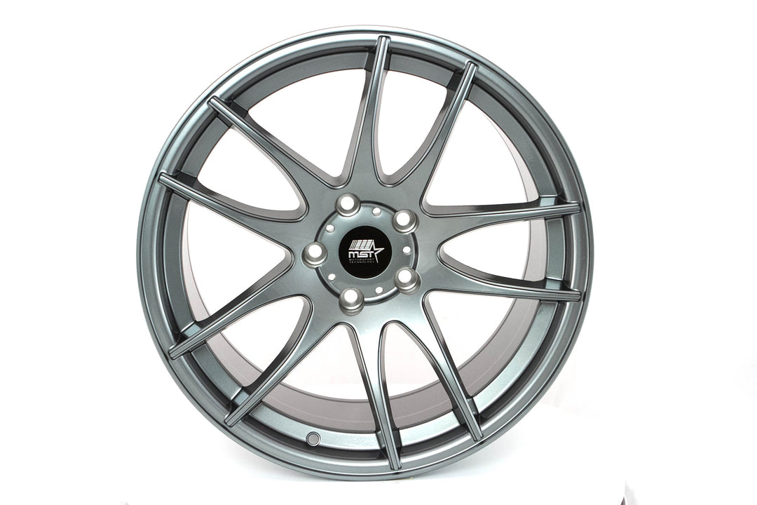 MT30 - Gunmetal - 18x9.5 5x114.3 Offset +35