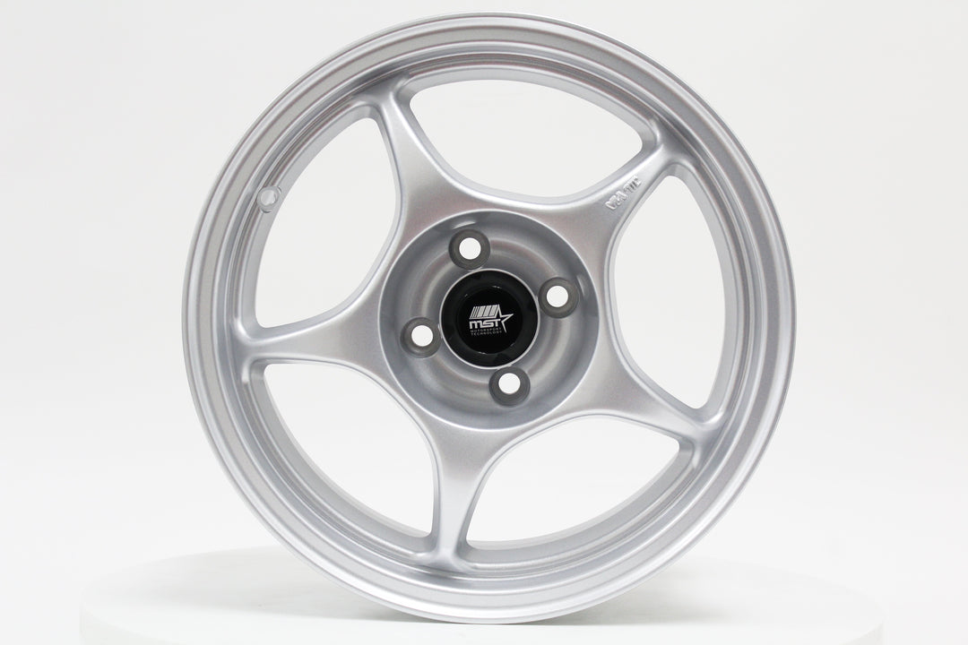 MT46 - Glossy Silver - 15x7.0 4x100 Offset +35
