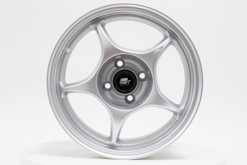 MT46 - Glossy Silver - 15x7.0 4x100 Offset +35