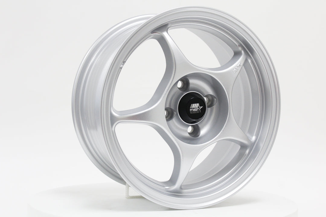 MT46 - Glossy Silver - 15x7.0 4x100 Offset +35