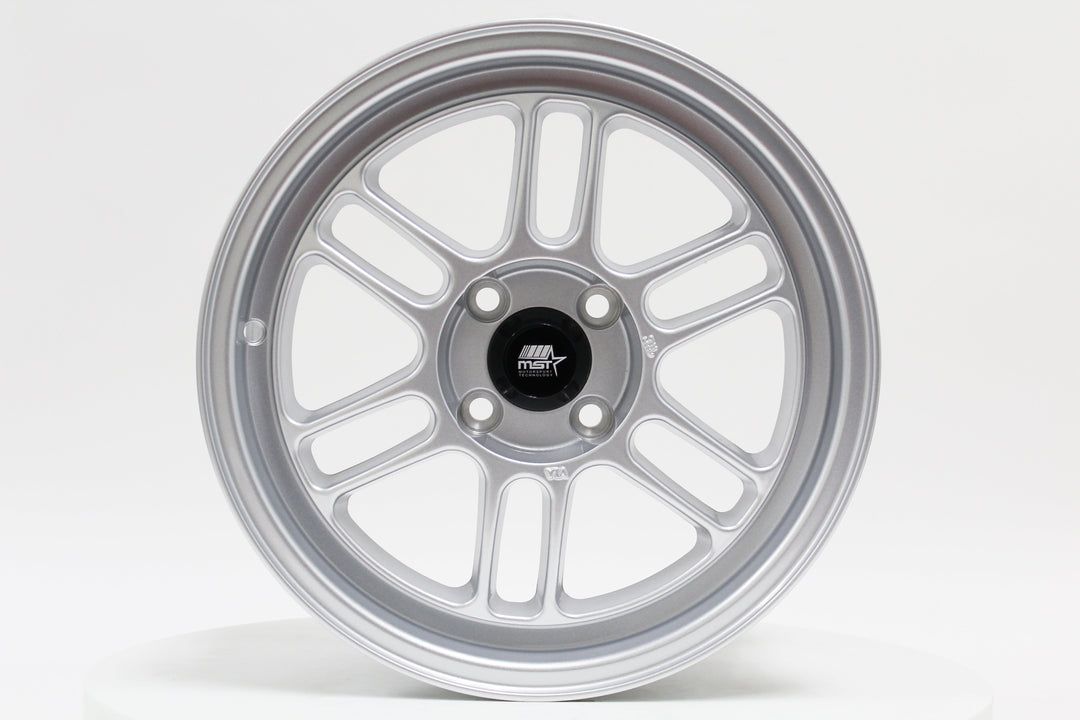 Suzuka - Glossy Silver - 15x7.0 4x100 Offset +33