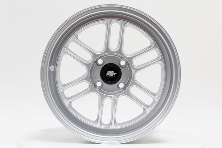 Suzuka - Glossy Silver - 15x7.0 4x100 Offset +33