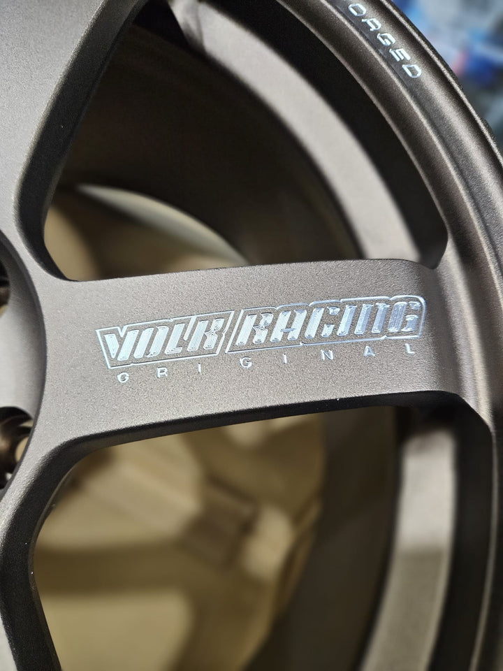 Volk Racing TE37 Saga S-Plus 18x9.5 +34 5x114.3 - Bronze Almite